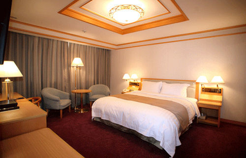 Hotel Dongbang Jinju Exteriör bild